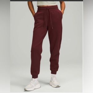 Red Merlot Scuba Jogger Fleece